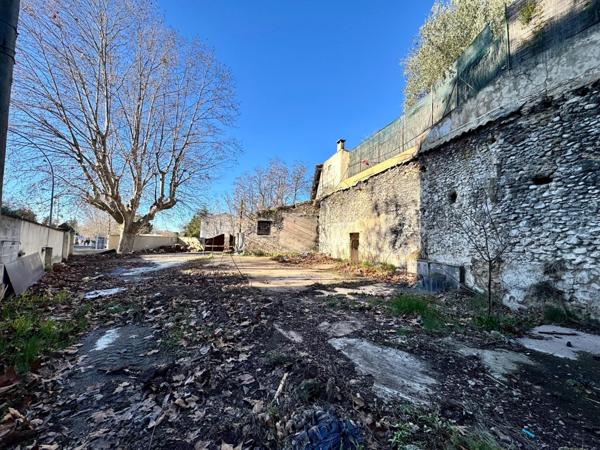 Terrain constructible de 390m²