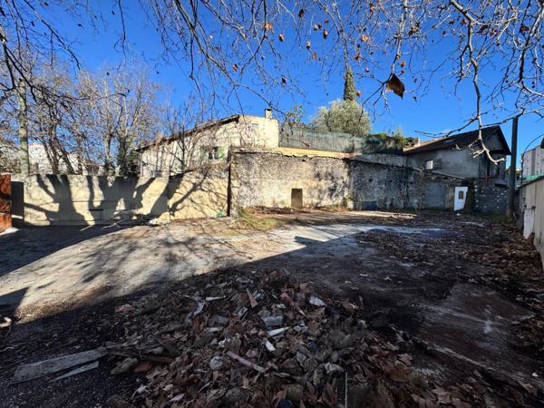 Terrain constructible de 390m²