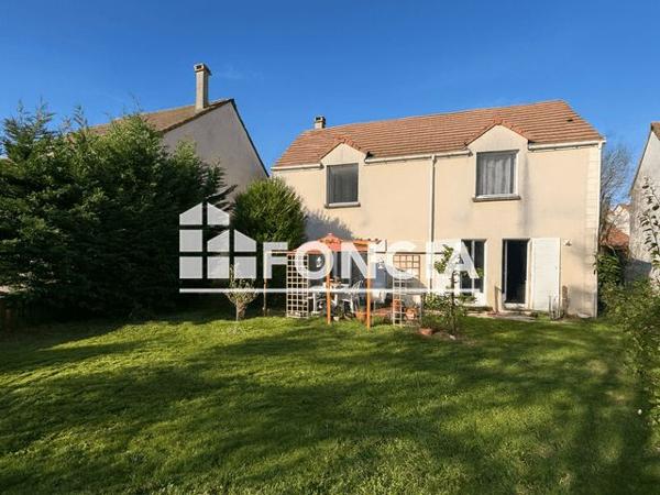 À vendre Maison 5 pièces 117 m² - Montévrain 77144