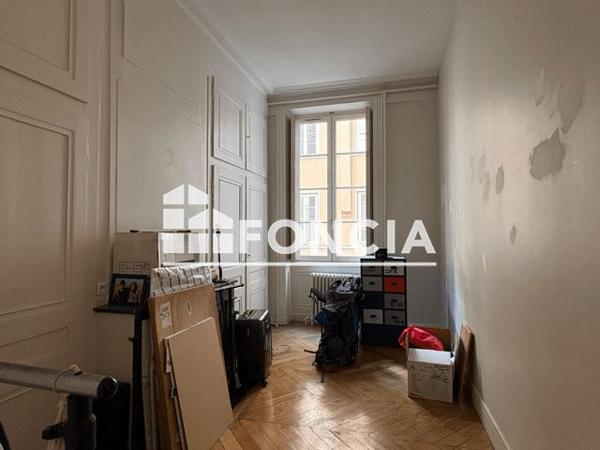 Location Appartement 8 pièces 228.33 m² - 12 PLACE MARECHAL LYAUTEY Lyon 69006