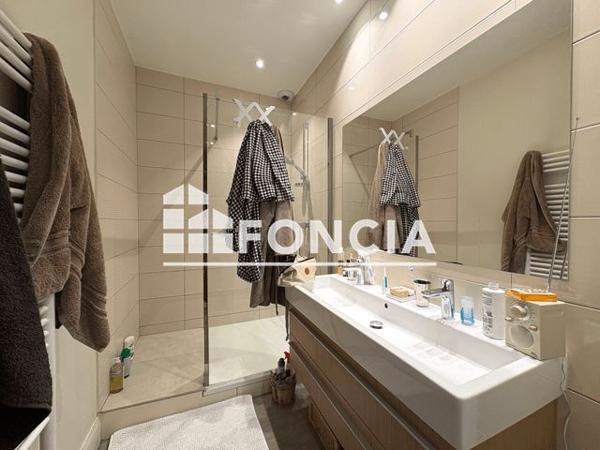 Location Appartement 8 pièces 228.33 m² - 12 PLACE MARECHAL LYAUTEY Lyon 69006