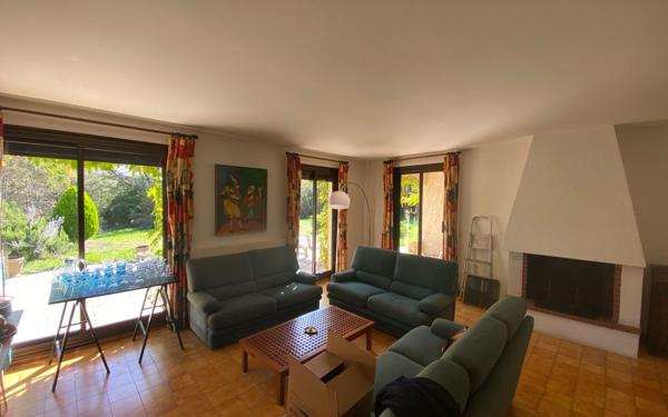 Maison à vendre    6 pièces •  Castres