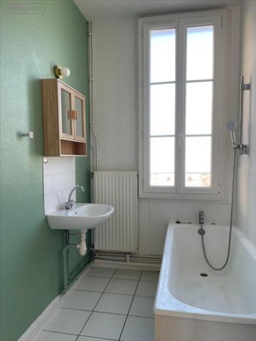 Appartement à louer à Reims dans la Marne (51100), ref : LOCA3MON2