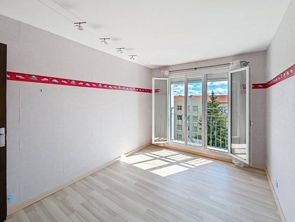 Appartement à vendre 5 pièces de 99 m²