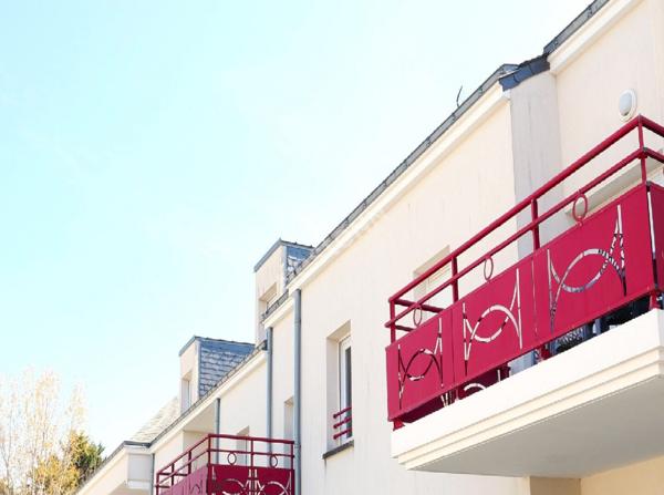 Appartement Les Sables D  Olonne  2 pieces - terrasse 500 metres Arago