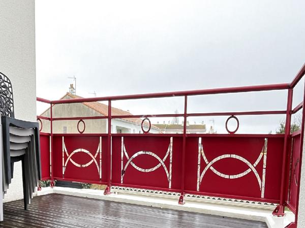 Appartement Les Sables D  Olonne  2 pieces - terrasse 500 metres Arago