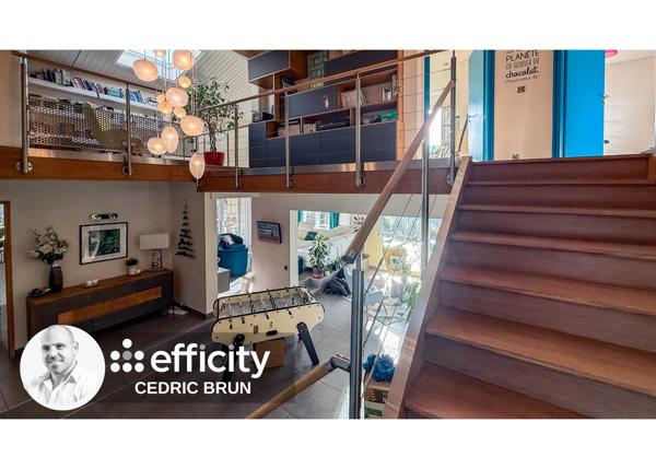 Maison 10 pièces - 337 m² Exclusivité efficity