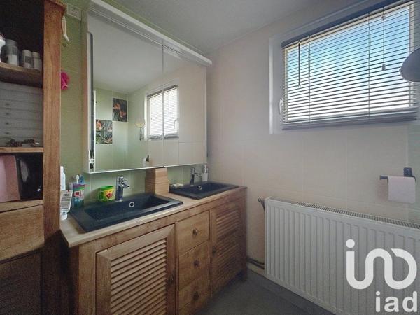 Maison de ville 5 pièces de 120 m² à Saint-Laurent-Blangy (62223)