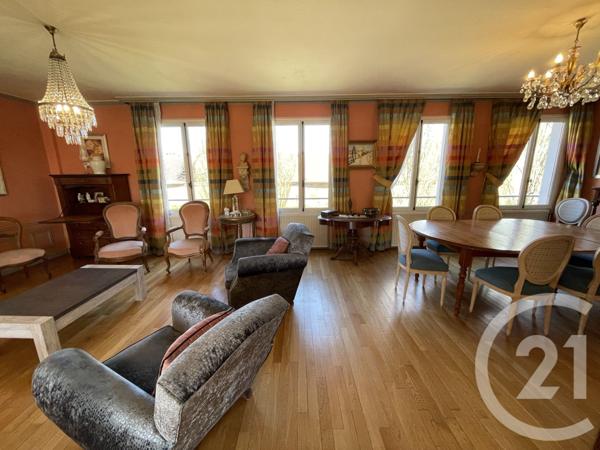 Maison à vendre  8 pièces - 245 m2 GUISE - 02