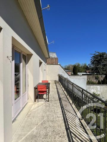 Maison à vendre  8 pièces - 245 m2 GUISE - 02