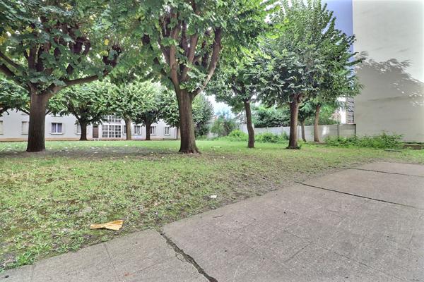 Appartement Aubervilliers 3 pièce(s) 65.14 m2