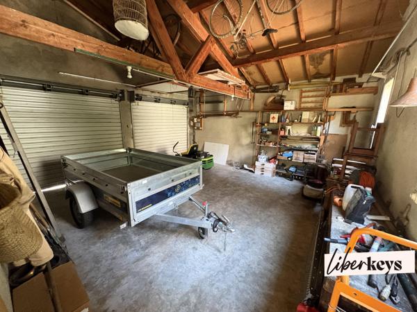 Belle maison familiale de 175 m² sur terrain arboré de 2 963 m² exposé plein sud