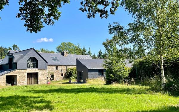 Maison à vendre    7 pièces •  Plouray