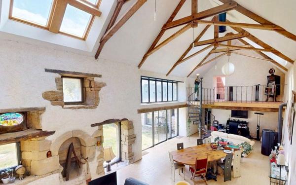 Maison à vendre    7 pièces •  Plouray