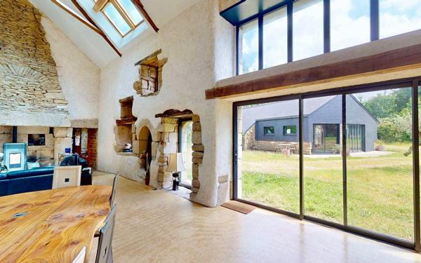 Maison à vendre    7 pièces •  Plouray