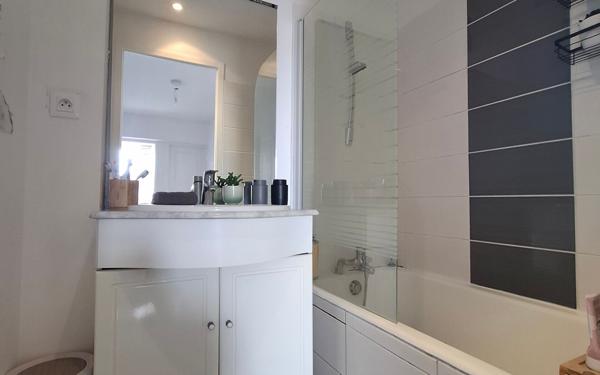 Appartement à vendre    4 pièces • 69 m2 Saint-Fons