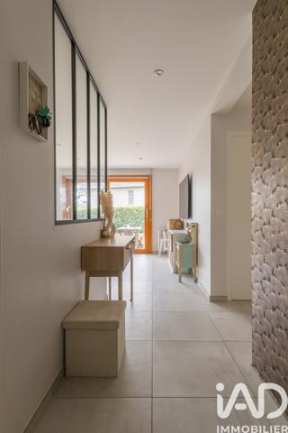 Appartement à vendre 4 pièces 78 m² Saint-Jeoire-Prieuré