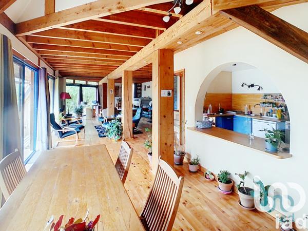 Maison à vendre 6 pièces 190 m² Les Eyzies