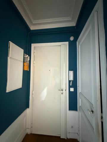 Appartement à vendre 3 pièces CHOISY LE ROI (94), centre ville, face parc de la Mairie