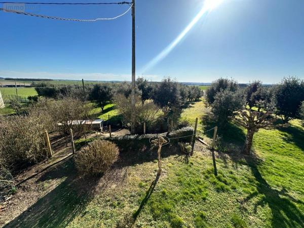 Maison à vendre à Noyant-de-Touraine dans l'Indre-et-Loire (37800), ref : 37072-643