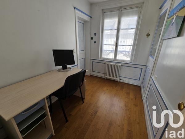 Maison à vendre 10 pièces 179 m² Le Neubourg