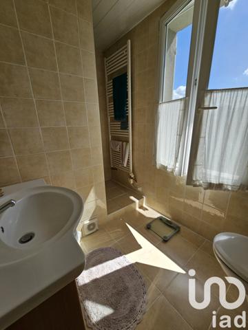 Maison à vendre 10 pièces 179 m² Le Neubourg