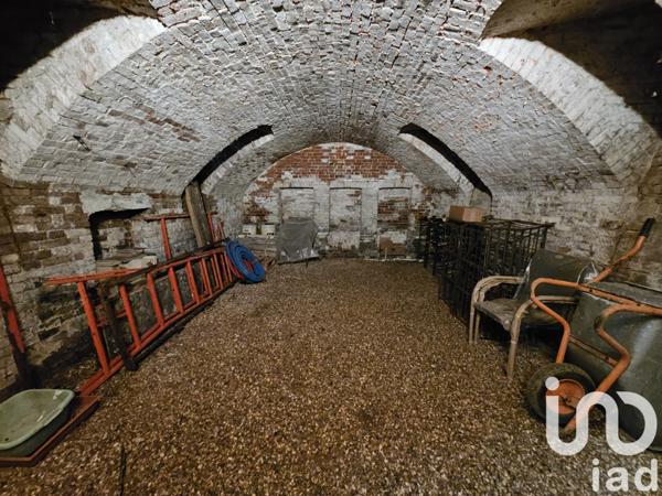 Maison à vendre 10 pièces 179 m² Le Neubourg