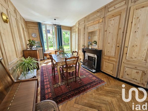 Maison à vendre 10 pièces 179 m² Le Neubourg