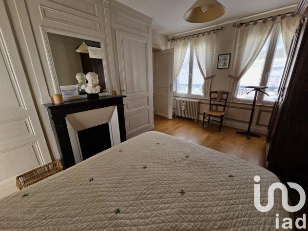 Maison à vendre 10 pièces 179 m² Le Neubourg