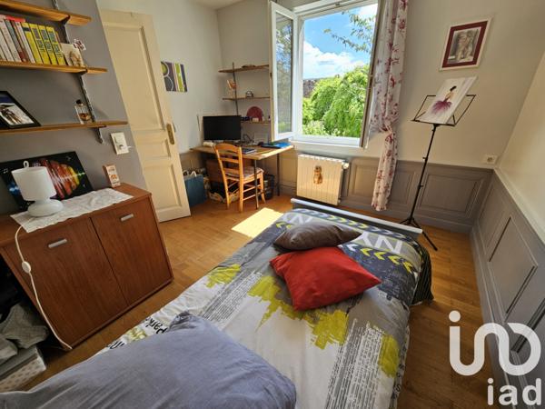 Maison à vendre 10 pièces 179 m² Le Neubourg