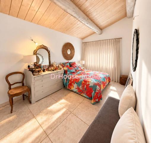 Maison à vendre 10 pièces de 273 m²