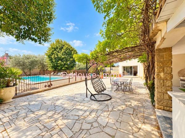 Maison à vendre 10 pièces de 273 m²
