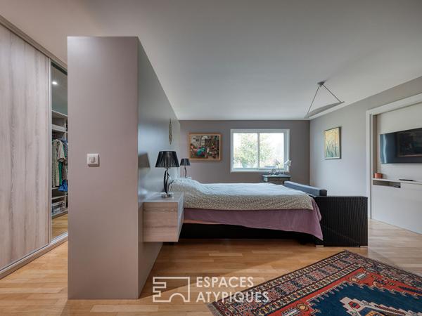 Contemporaine avec parc paysager