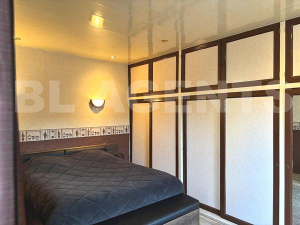 Chaleureuse Villageoise F6 + nombreuses dépendances + Score énergétique B