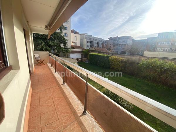 Quartier WILSON - Type 4 de 85m² avec Balcon de 9m² - Ascenseur et Parking