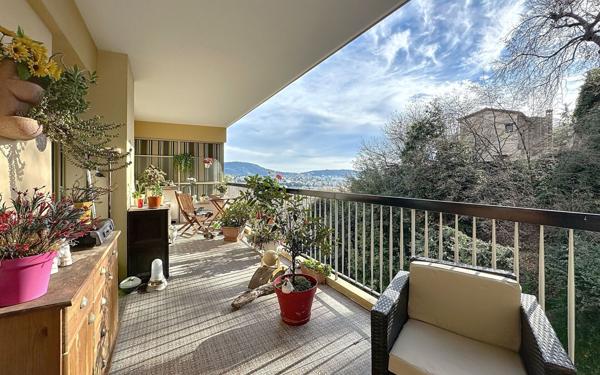 Appartement à vendre    2 pièces • 57,71 m2 Nice