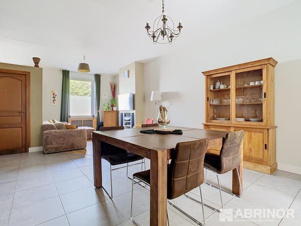 Maison 2 chambres, bureau jardin exposé sud VILLENEUVE D ASCQ