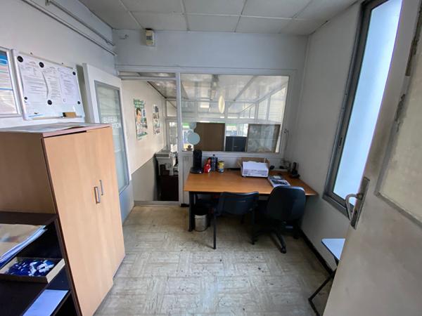 Local commercial Saint Quentin 360 m2