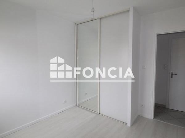 Location Appartement 4 pièces 73.21 m² - PLEIN SUD Echirolles 38130