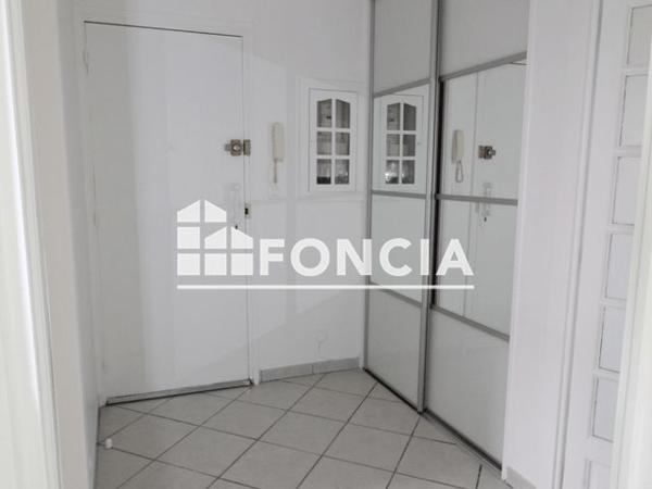 Location Appartement 4 pièces 73.21 m² - PLEIN SUD Echirolles 38130