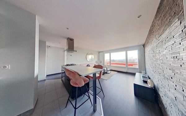 Appartement à louer    4 pièces • 72 m2 Écully