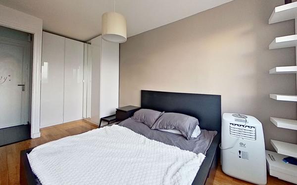 Appartement à louer    4 pièces • 72 m2 Écully