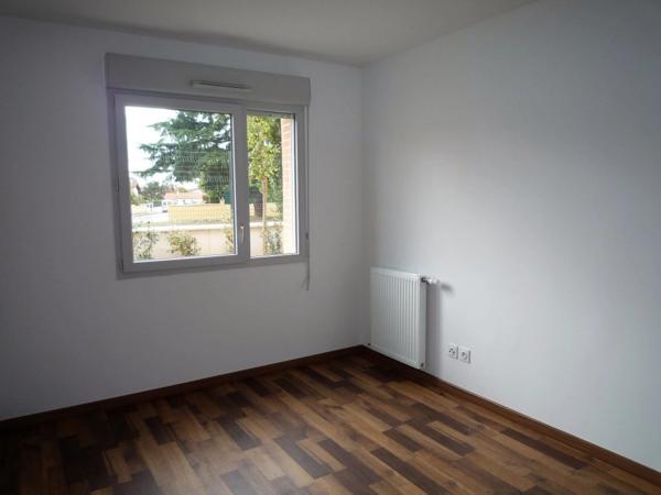 EXCLUSIVITE - Appartement T2 - Jardin - 2 parkings en sous-sol