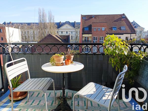 Appartement 3 pièces de 74 m² à Lille (59800)