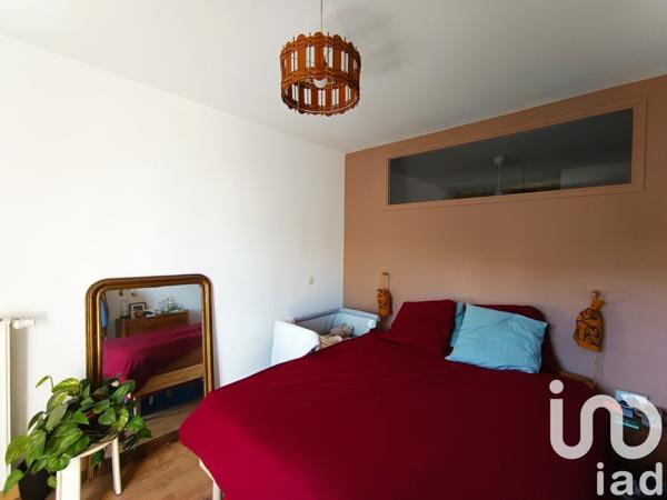 Appartement 3 pièces de 74 m² à Lille (59800)