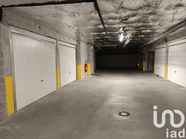 Appartement 3 pièces de 74 m² à Lille (59800)