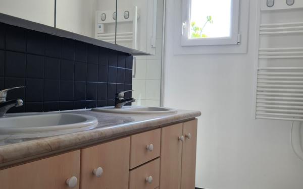 Maison à vendre    7 pièces •  Royan