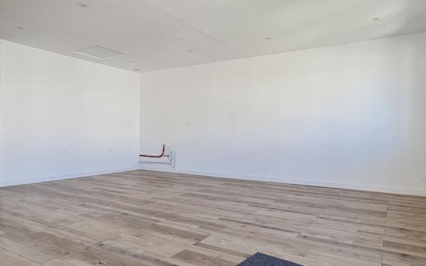 Maison à vendre    7 pièces •  Royan