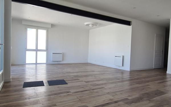 Maison à vendre    7 pièces •  Royan