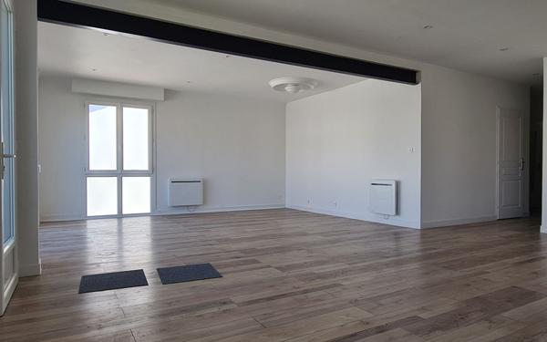 Maison à vendre    7 pièces •  Royan